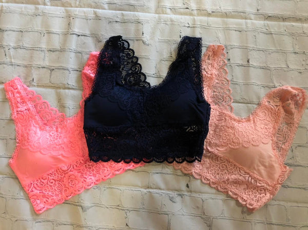 Seamless Lace Stretch Bralette With Removeable Pads