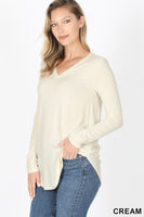 LONG SLEEVE V-NECK ROUND HEM TOP CREAM